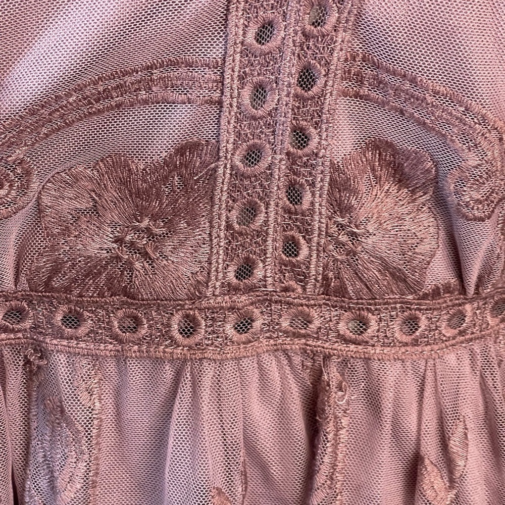Boho Elegant Mauve Lace Dress​​​ Size M - Picture 9 of 12